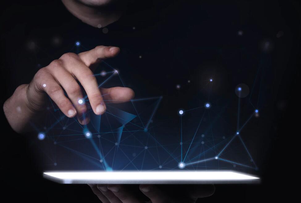 青山绿水,江湖再见,是什么意思 青山绿水下一句